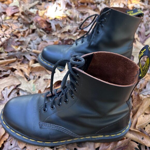 Dr. Marten Men\'s Boot 1460 Vintage Made in England Black Size 8 main image 8